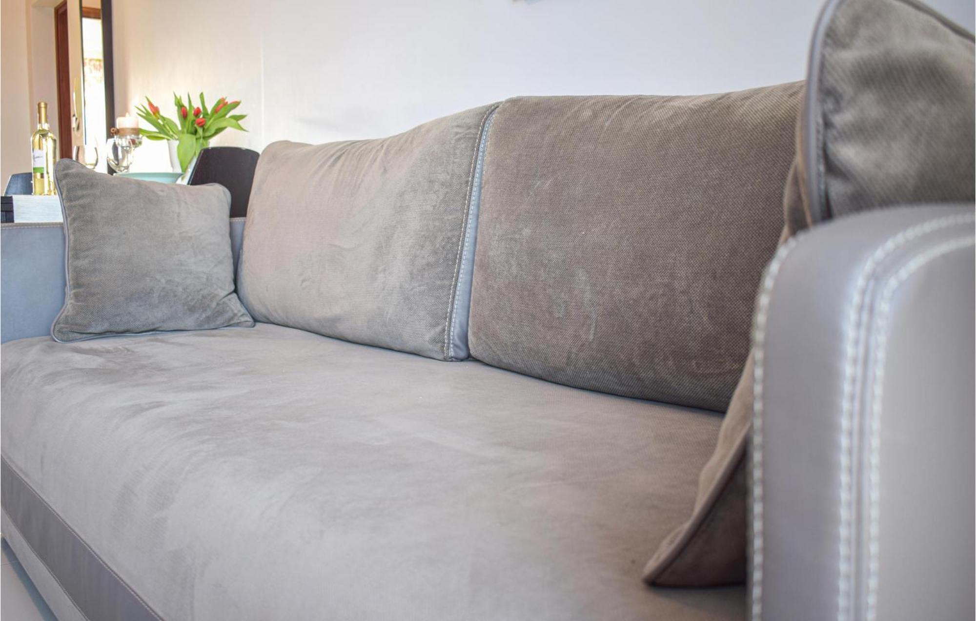 Nice Apartment In Darlowko With Wifi Exterior photo